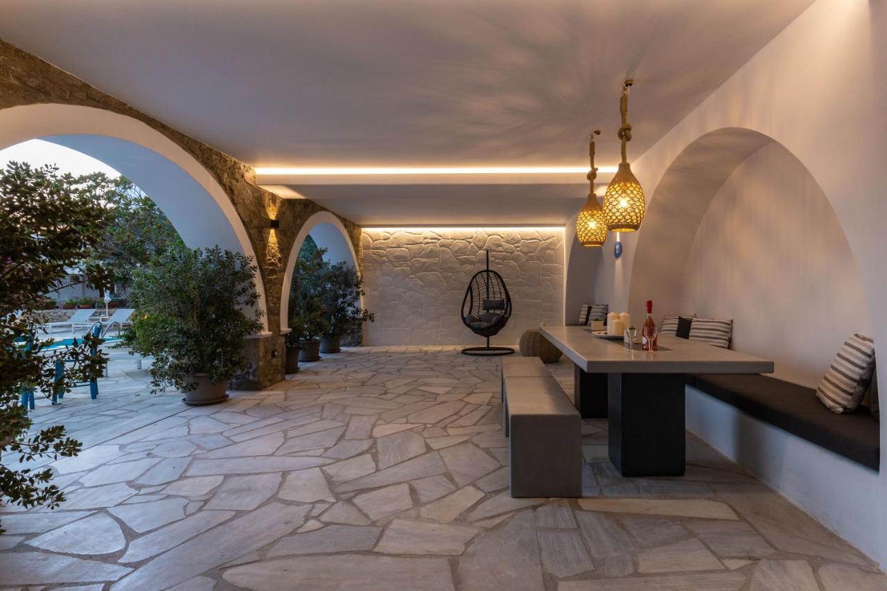 Callisti Mykonos Town With Pool View And Calypso Upper Floor With Sea View エクステリア 写真